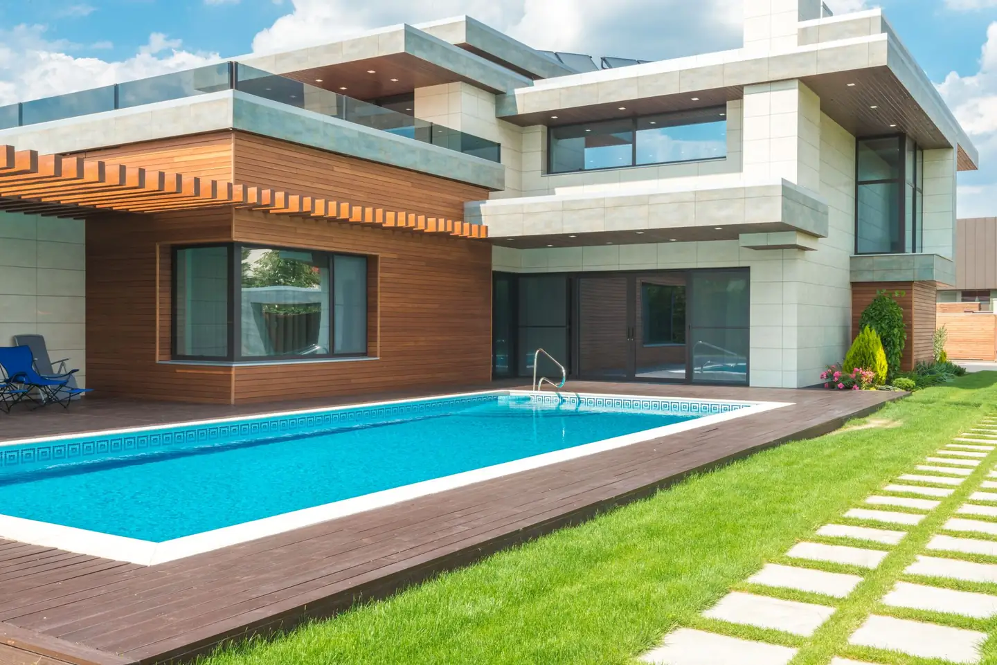 Swimming pool built in Kingsway West, NSW